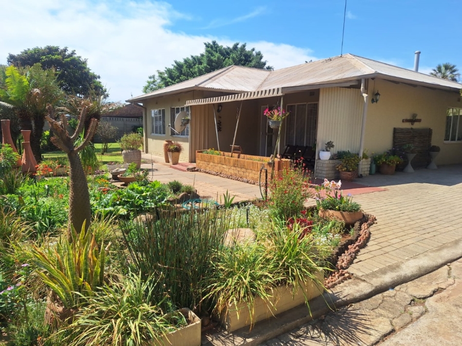 3 Bedroom Property for Sale in Booysens Gauteng