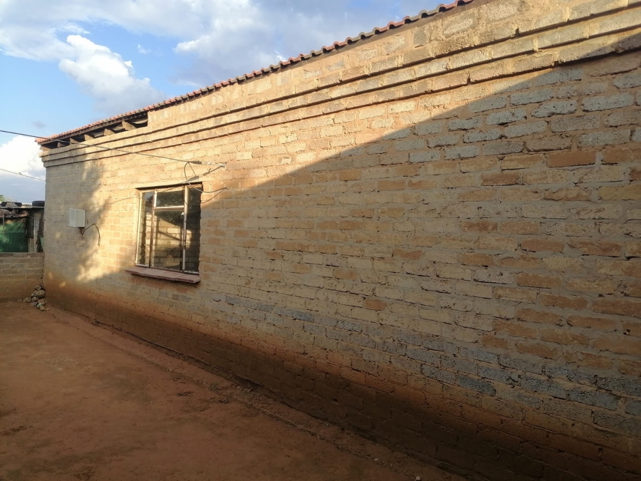 3 Bedroom Property for Sale in Polokong Gauteng