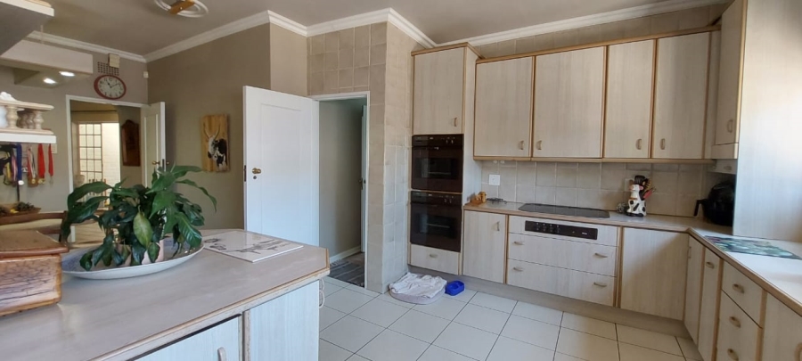 4 Bedroom Property for Sale in Noordheuwel Gauteng