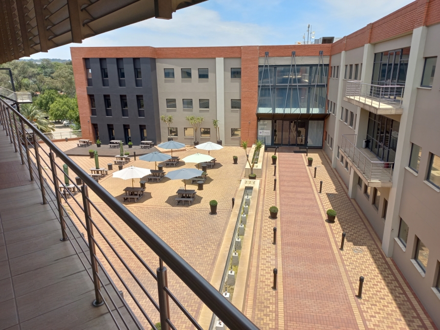 To Let commercial Property for Rent in Woodmead Gauteng