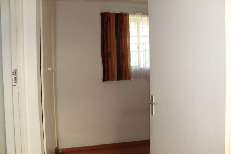 To Let 1 Bedroom Property for Rent in Blackheath Gauteng