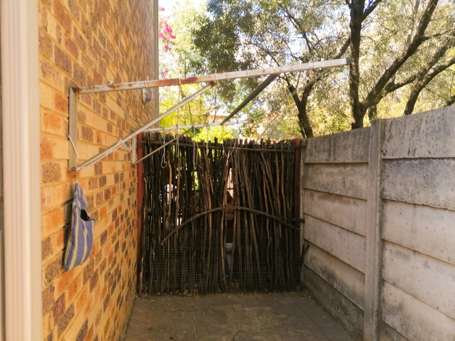 To Let 3 Bedroom Property for Rent in Wilgeheuwel Gauteng