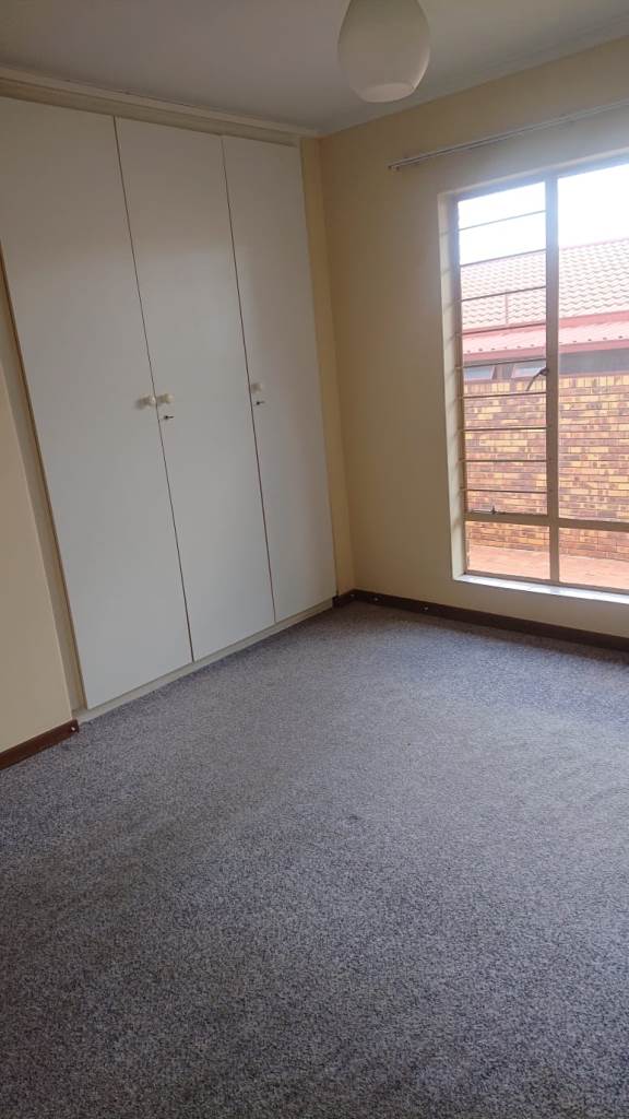 2 Bedroom Property for Sale in Amandasig Gauteng