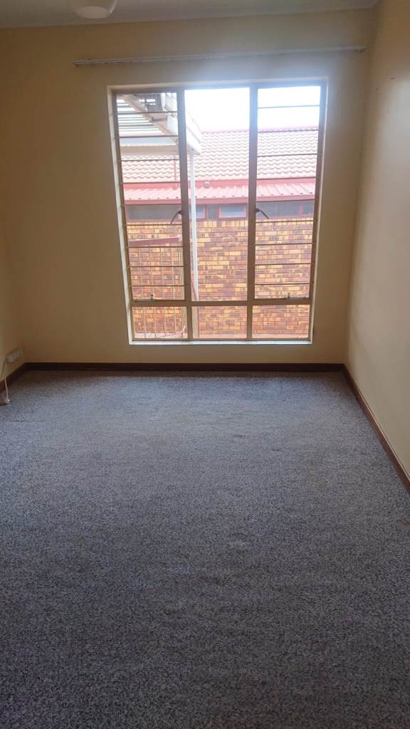 2 Bedroom Property for Sale in Amandasig Gauteng