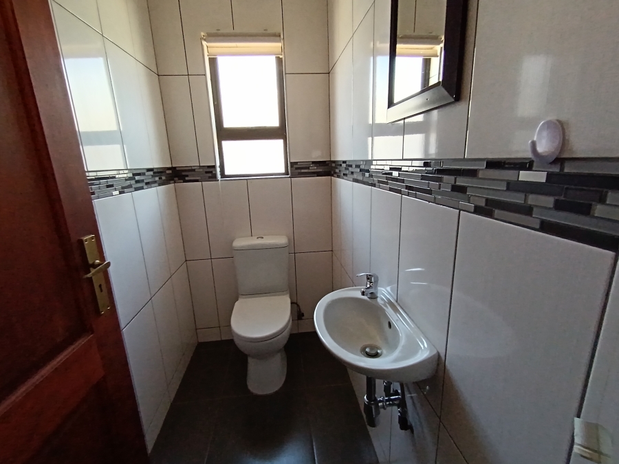 To Let 3 Bedroom Property for Rent in Roodeplaat Gauteng