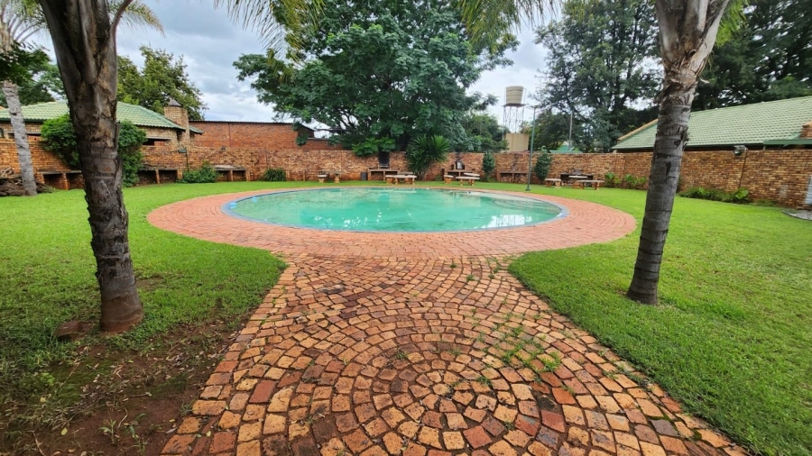 3 Bedroom Property for Sale in Annlin Gauteng