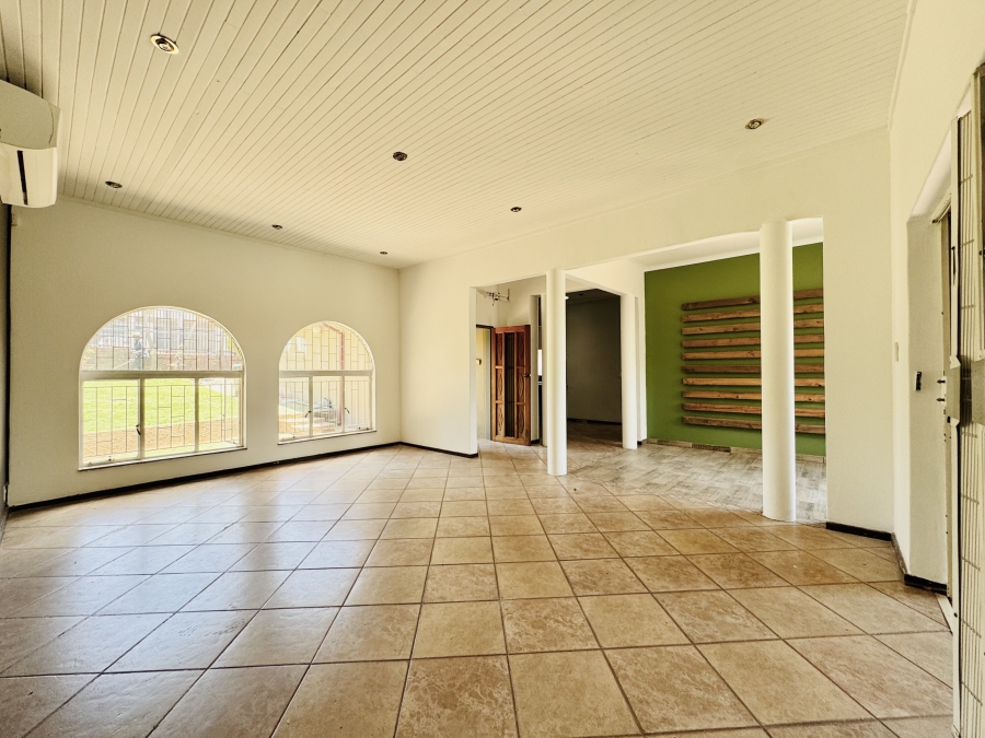 4 Bedroom Property for Sale in Wonderboom Gauteng