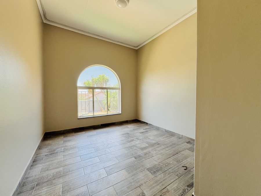 4 Bedroom Property for Sale in Wonderboom Gauteng