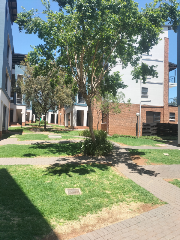 2 Bedroom Property for Sale in Greenstone Hill Gauteng