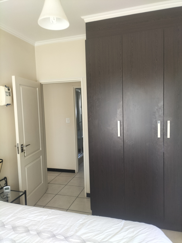 2 Bedroom Property for Sale in Greenstone Hill Gauteng