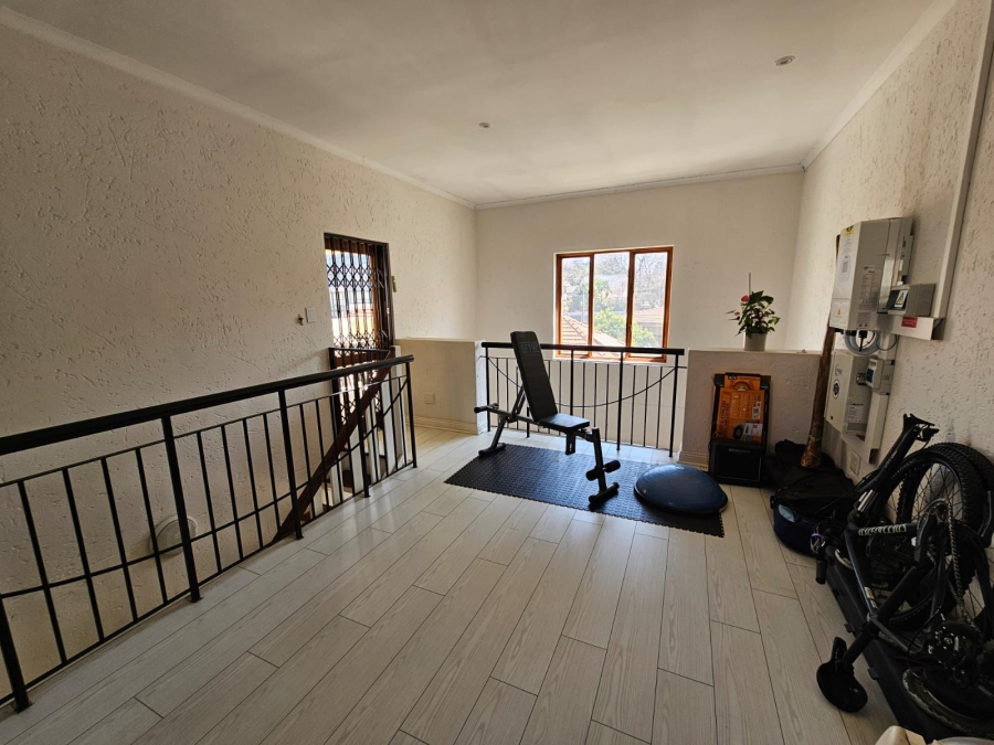 2 Bedroom Property for Sale in Silvamonte Gauteng