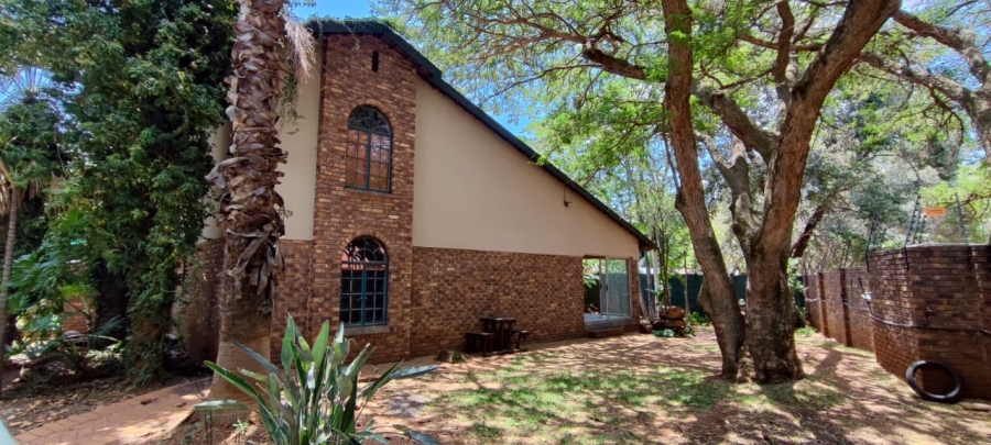 To Let 3 Bedroom Property for Rent in Rooihuiskraal Gauteng