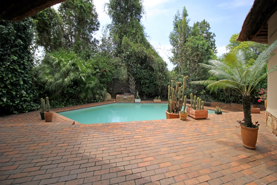 4 Bedroom Property for Sale in Weltevreden Park Gauteng