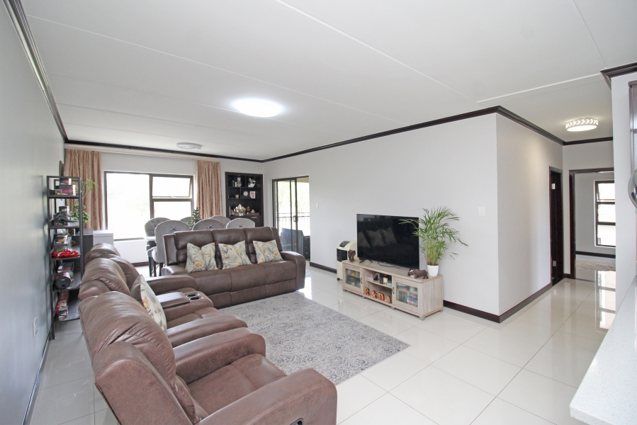 3 Bedroom Property for Sale in Broadacres Gauteng