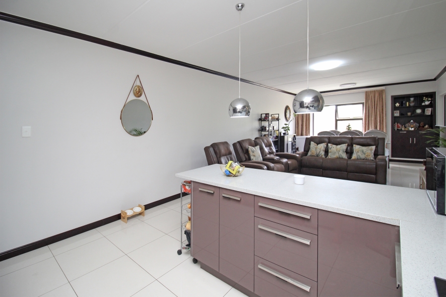 3 Bedroom Property for Sale in Broadacres Gauteng