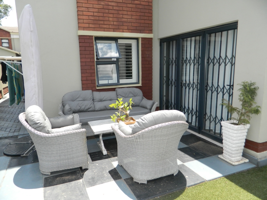 3 Bedroom Property for Sale in Equestria Gauteng