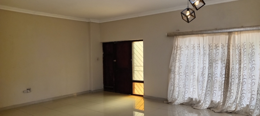 To Let 3 Bedroom Property for Rent in Brakpan Central Gauteng