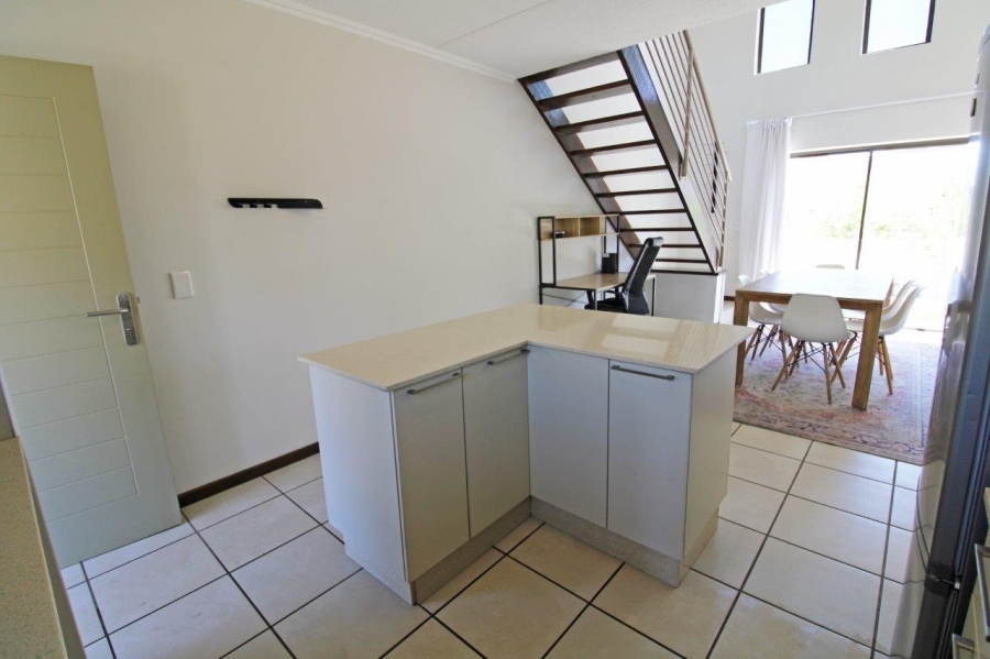 To Let 1 Bedroom Property for Rent in Bryanston Gauteng