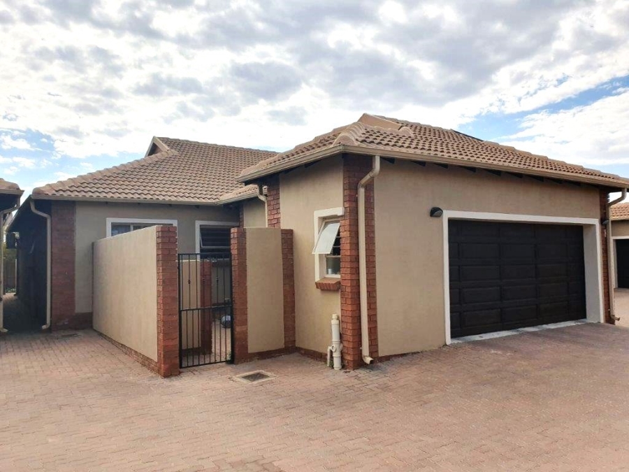 To Let 3 Bedroom Property for Rent in The Wilds Gauteng