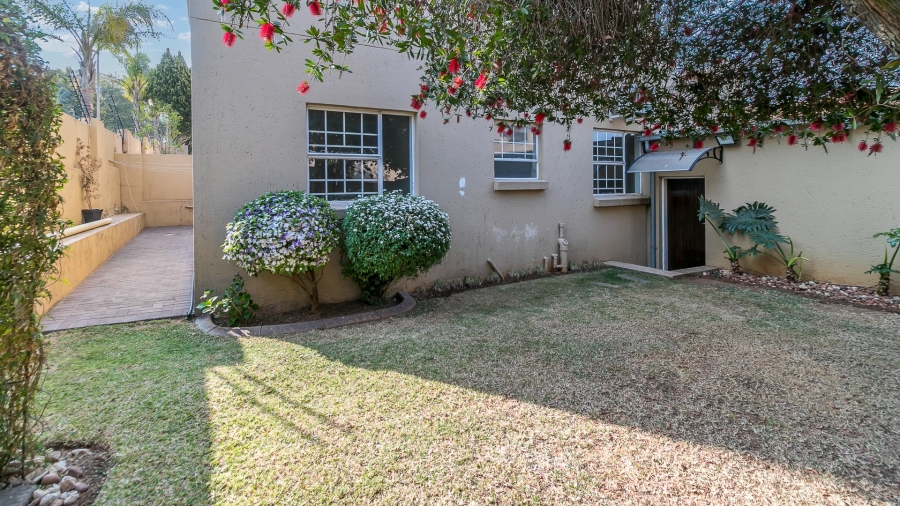 To Let 4 Bedroom Property for Rent in Sundowner Gauteng