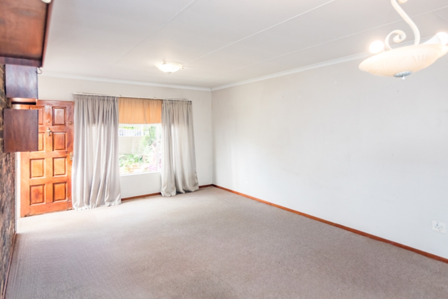 2 Bedroom Property for Sale in Noordheuwel Gauteng