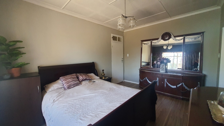 4 Bedroom Property for Sale in Florida Gauteng