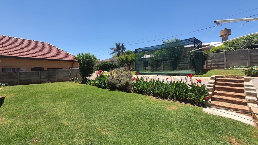 4 Bedroom Property for Sale in Florida Gauteng