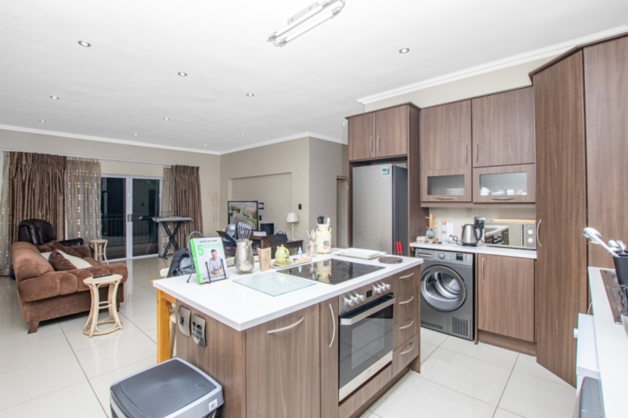 2 Bedroom Property for Sale in Parkview Gauteng