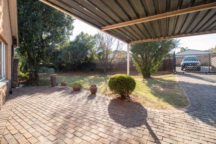 3 Bedroom Property for Sale in Eastleigh Gauteng