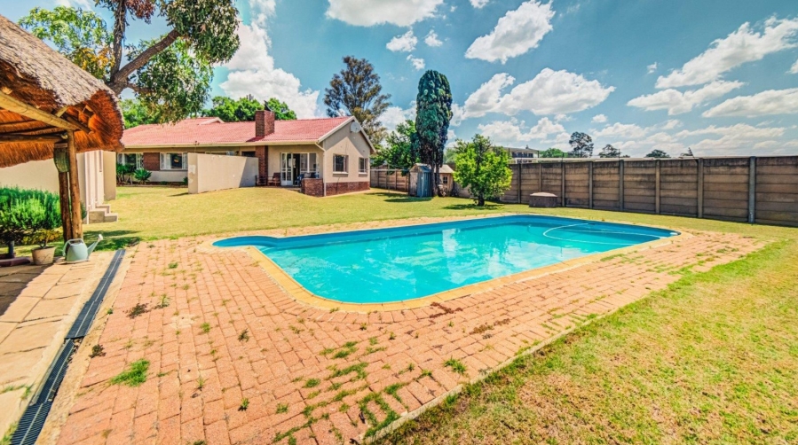 9 Bedroom Property for Sale in Eastleigh Gauteng