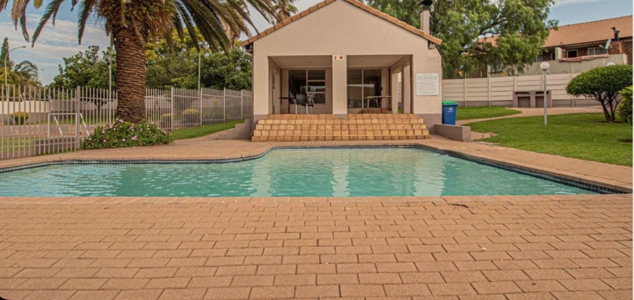 2 Bedroom Property for Sale in Eden Glen Gauteng