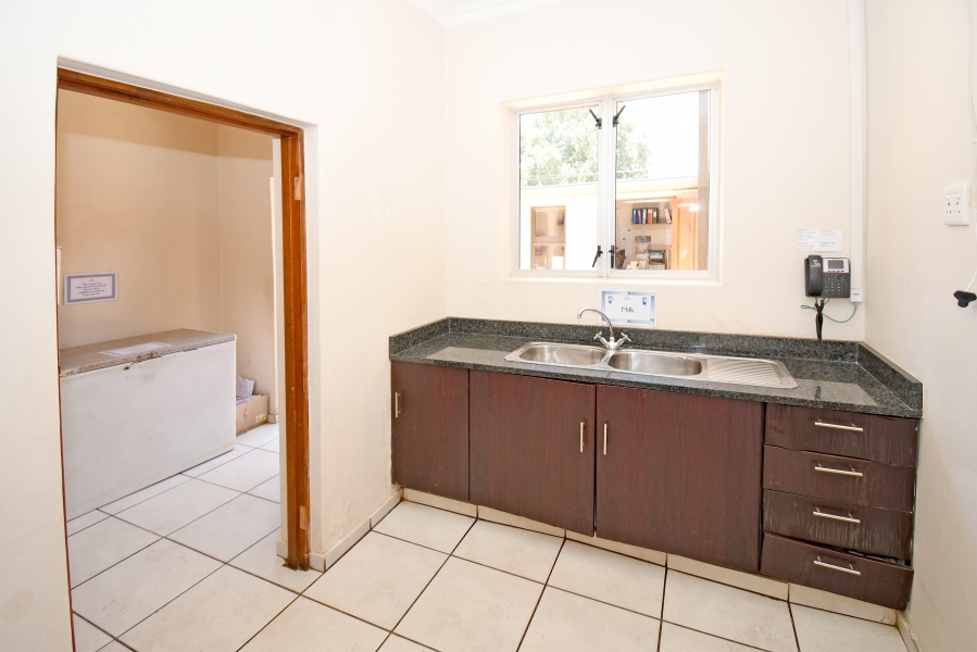 3 Bedroom Property for Sale in Highlands North Gauteng