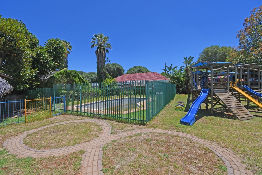 4 Bedroom Property for Sale in Cheltondale Gauteng