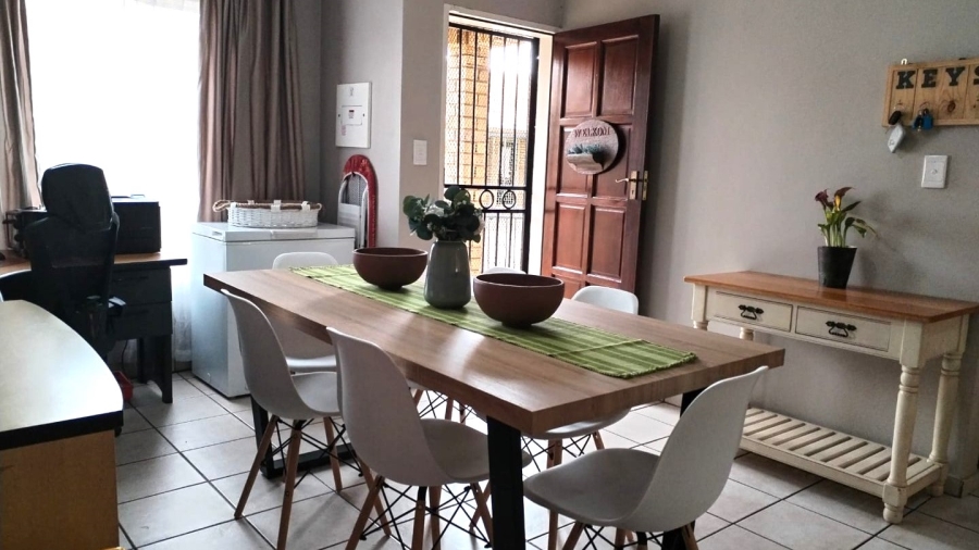 3 Bedroom Property for Sale in Annlin Gauteng