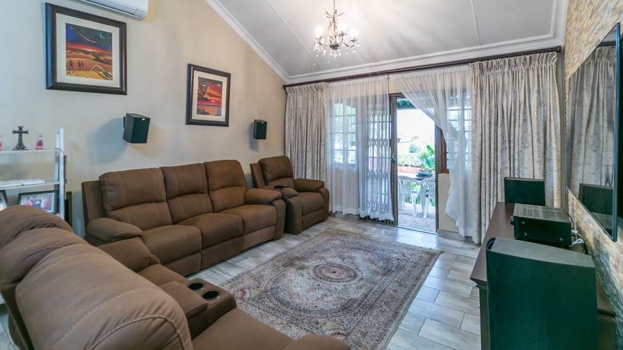 2 Bedroom Property for Sale in Halfway Gardens Gauteng