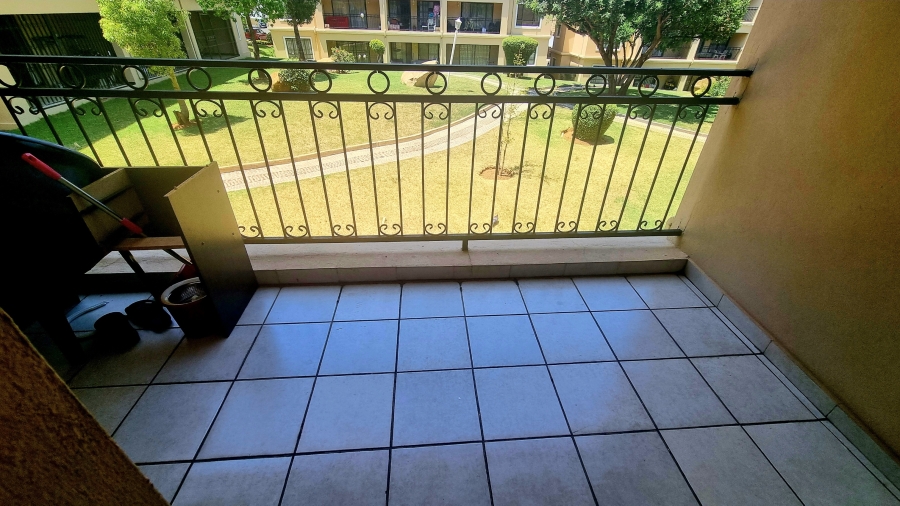 1 Bedroom Property for Sale in Halfway Gardens Gauteng