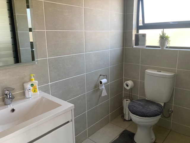 2 Bedroom Property for Sale in Linbro Park Gauteng