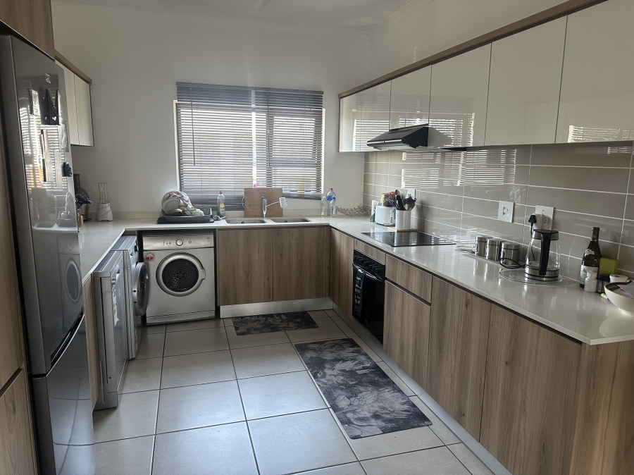 2 Bedroom Property for Sale in Linbro Park Gauteng