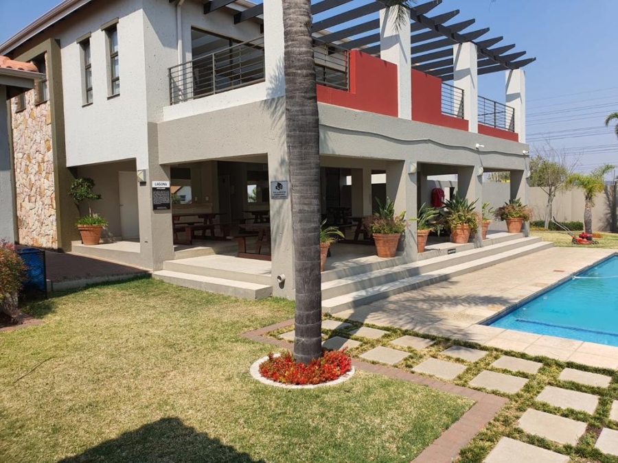 To Let 2 Bedroom Property for Rent in Barbeque Downs Gauteng