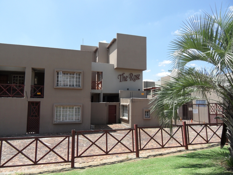 3 Bedroom Property for Sale in Corlett Gardens Gauteng