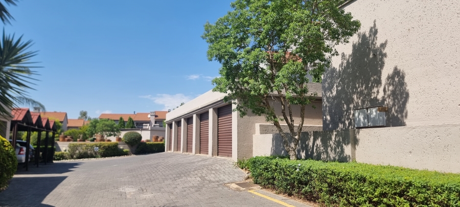 2 Bedroom Property for Sale in North Riding Gauteng