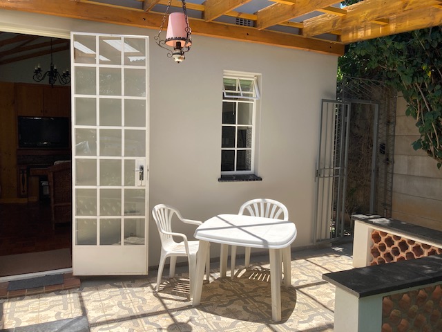 To Let 1 Bedroom Property for Rent in Parkwood Gauteng