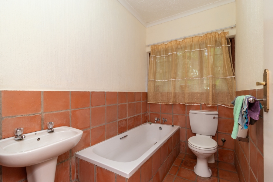 3 Bedroom Property for Sale in Poortview Gauteng