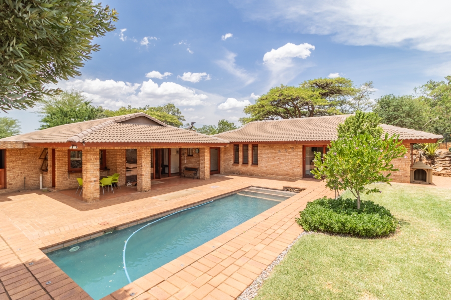 3 Bedroom Property for Sale in Poortview Gauteng