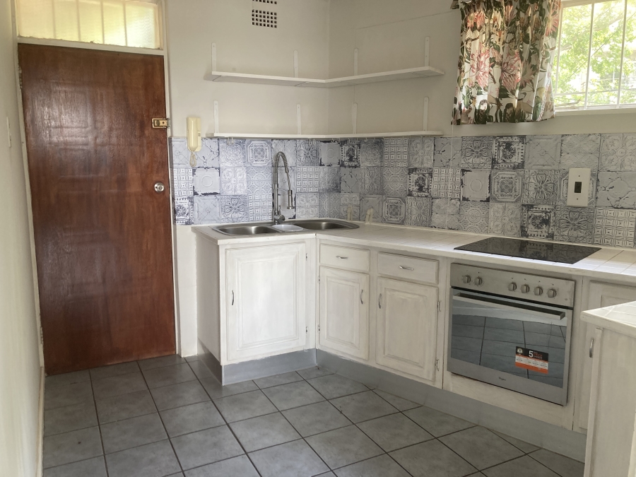 To Let 1 Bedroom Property for Rent in Craighall Park Gauteng