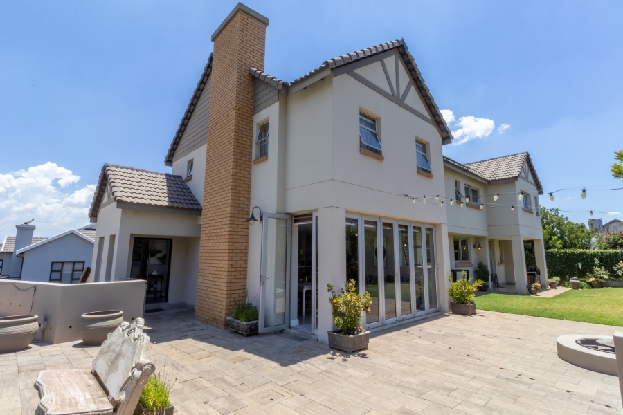 4 Bedroom Property for Sale in Rietvlei Ridge Country Estate Gauteng