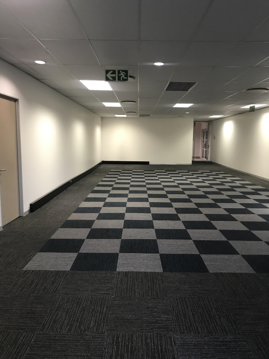 To Let commercial Property for Rent in Strubensvallei Gauteng