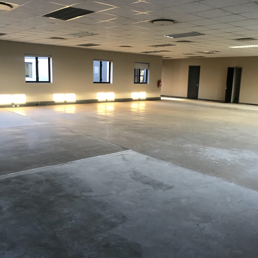 To Let commercial Property for Rent in Strubensvallei Gauteng