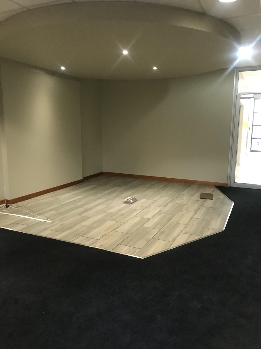 To Let commercial Property for Rent in Strubensvallei Gauteng