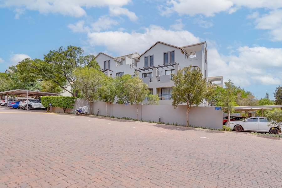 1 Bedroom Property for Sale in Bryanston Gauteng